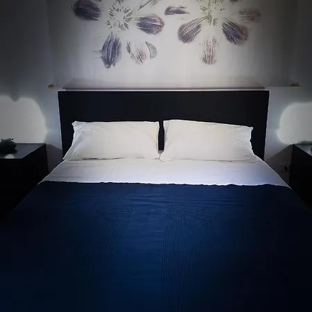 Lauretum In Apartment *